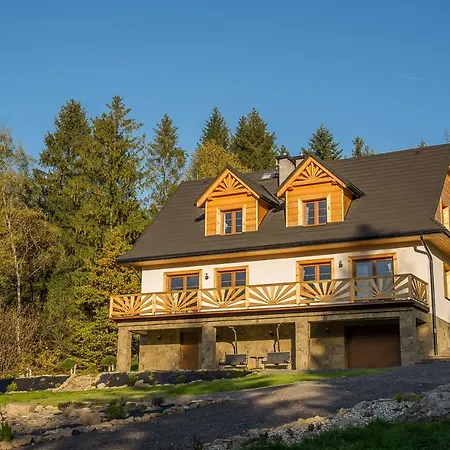 シャレー Smagula